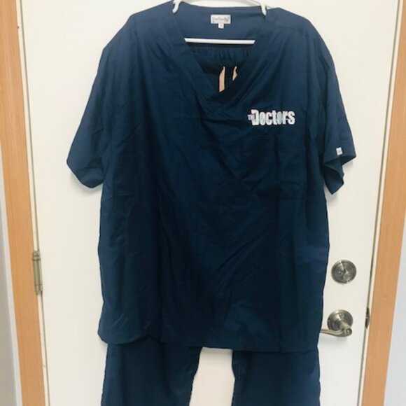 NEW OriginaThe Doctors TV Show Navy Scrubs Set Unisex Sz. XL. (See description) - Picture 1 of 6